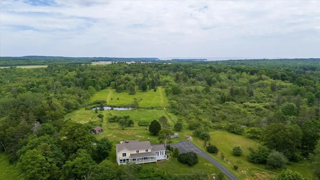 72 Dublin Road South Thomaston ME 04858
