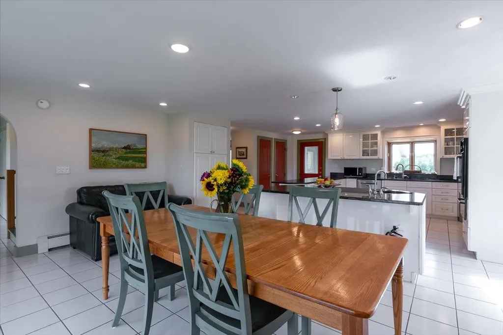 72 Dublin Road South Thomaston ME 04858