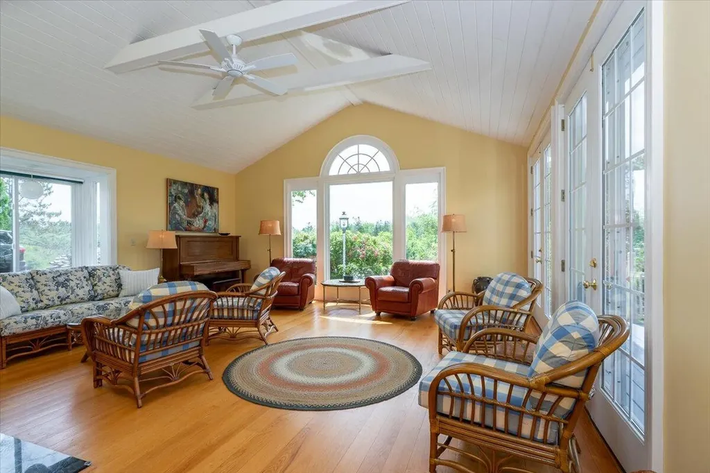 72 Dublin Road South Thomaston ME 04858