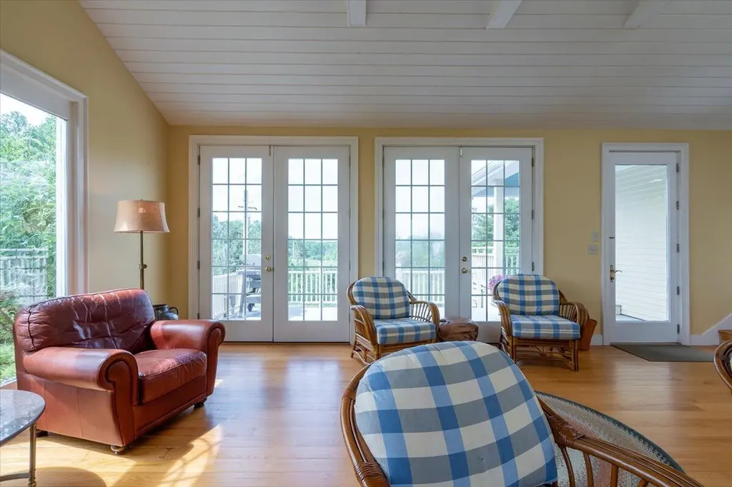 72 Dublin Road South Thomaston ME 04858