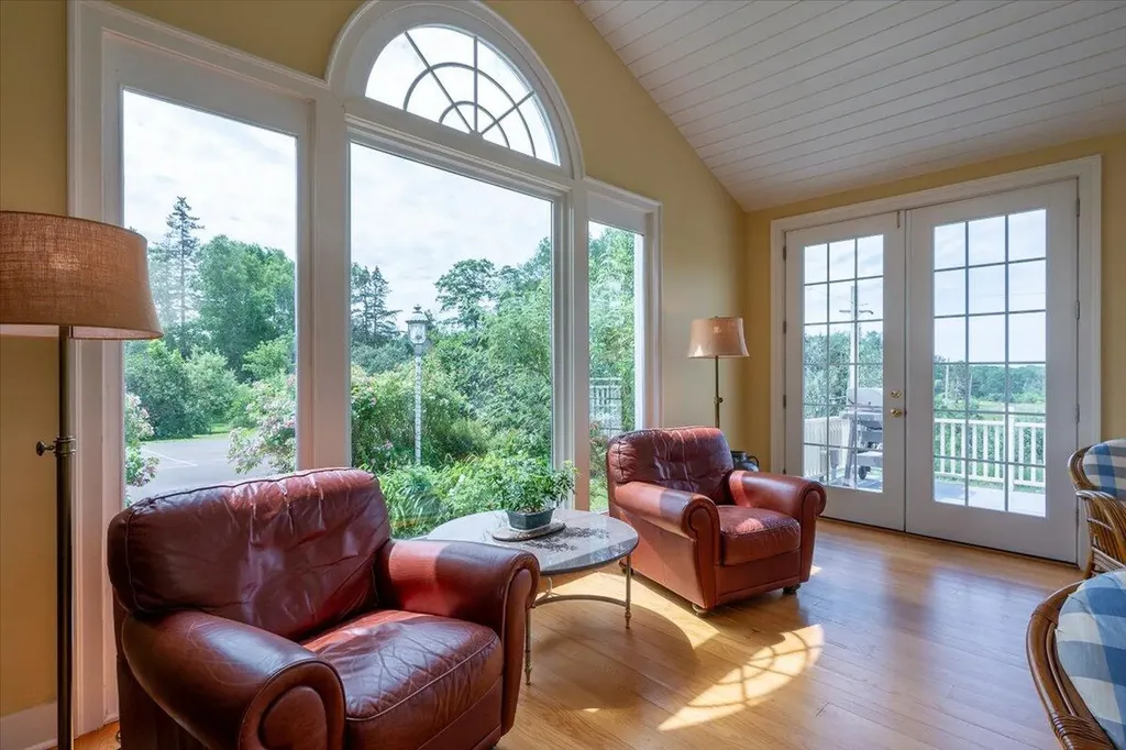 72 Dublin Road South Thomaston ME 04858
