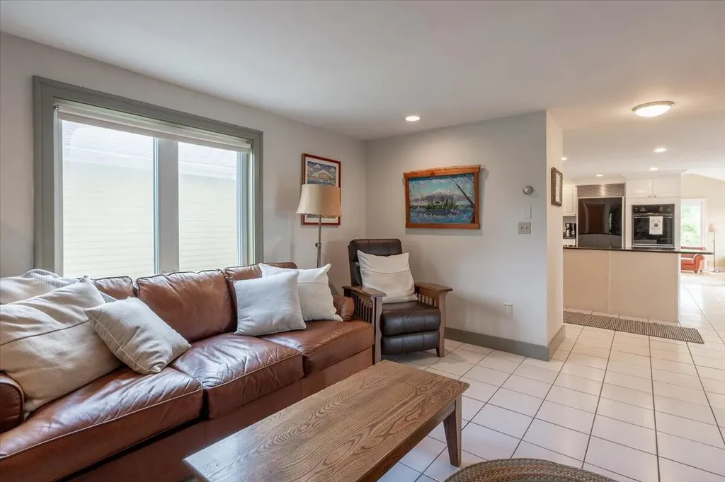 72 Dublin Road South Thomaston ME 04858