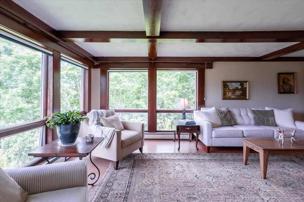 72 Dublin Road South Thomaston ME 04858