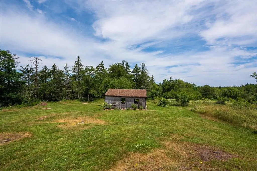 72 Dublin Road South Thomaston ME 04858