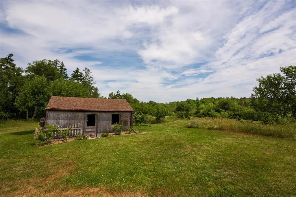 72 Dublin Road South Thomaston ME 04858