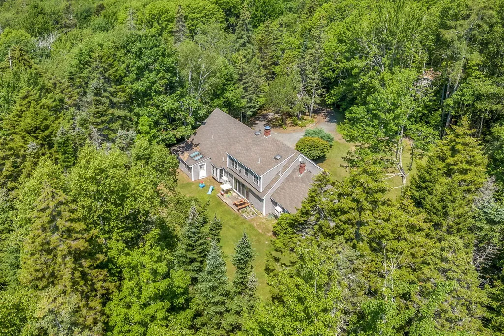 1274 Bayside Road Trenton ME 04605