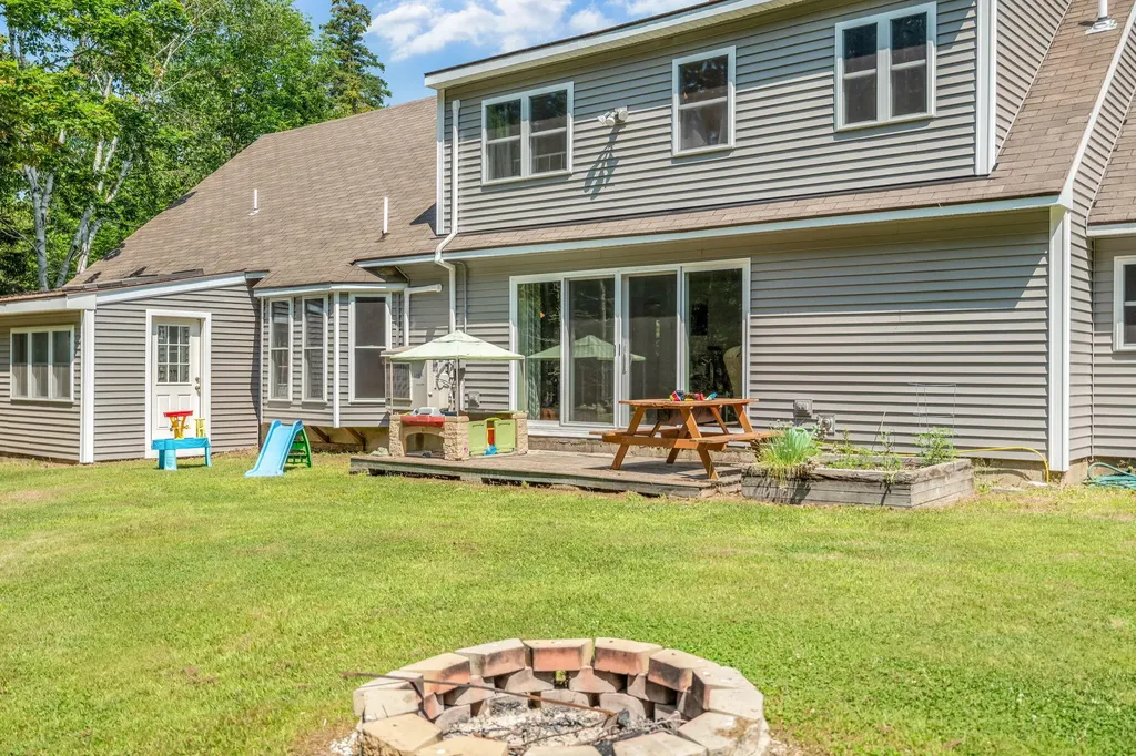 1274 Bayside Road Trenton ME 04605