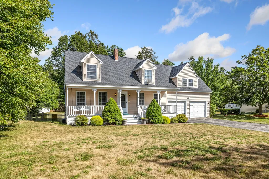 9 Patterson Drive Kennebunk ME 04043