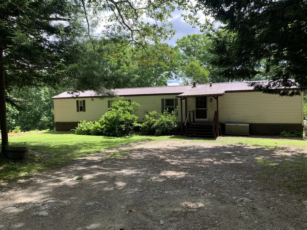 69 Chaples Road Appleton ME 04862
