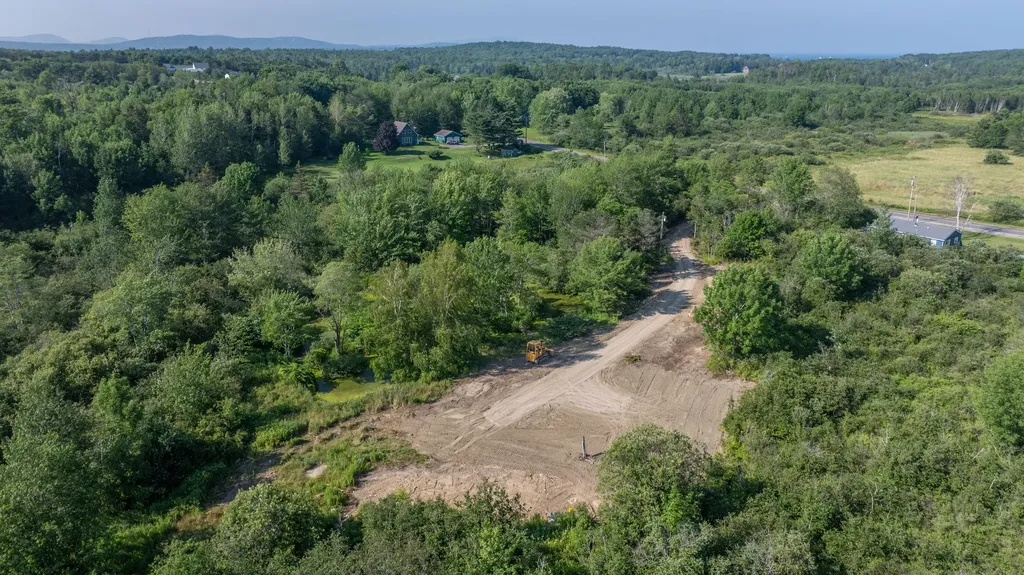 24 Buttermilk Lane South Thomaston ME 04858