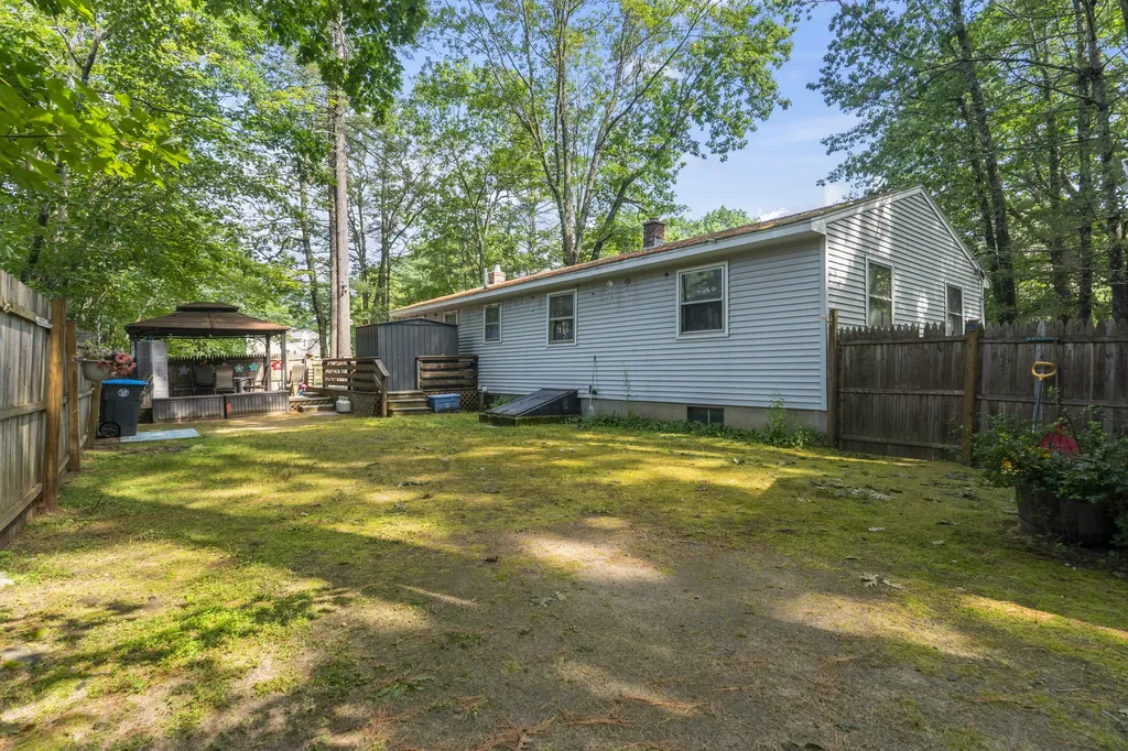 47 Running Brook Road Windham ME 04062
