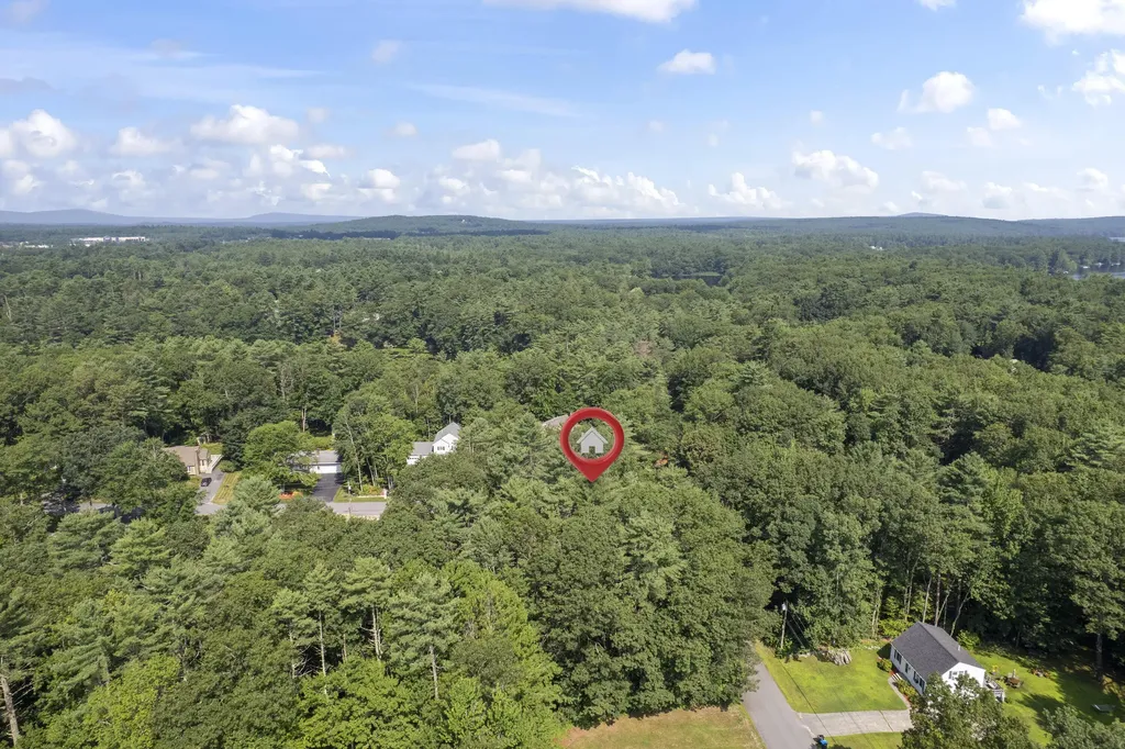 47 Running Brook Road Windham ME 04062