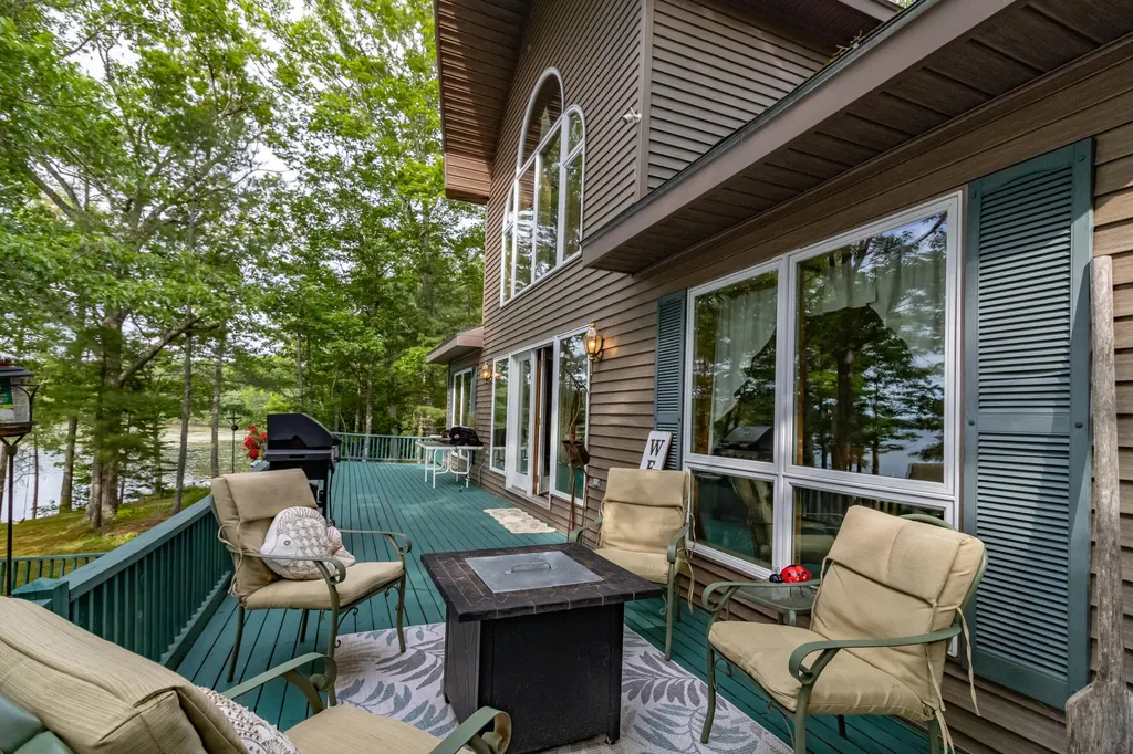 41 Wildwood Lane Orland ME 04472