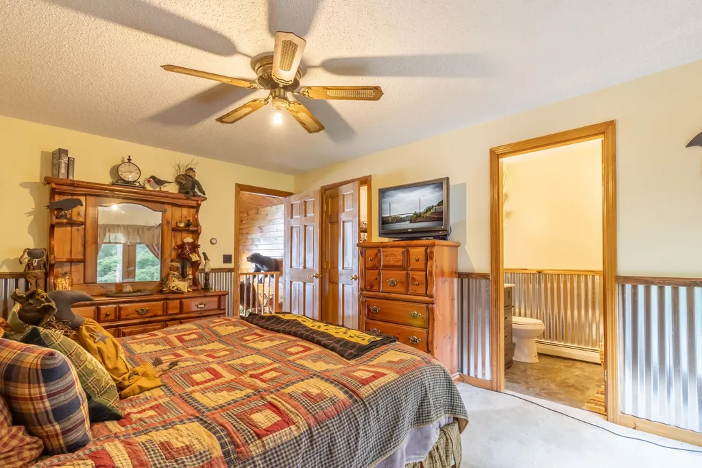 41 Wildwood Lane Orland ME 04472