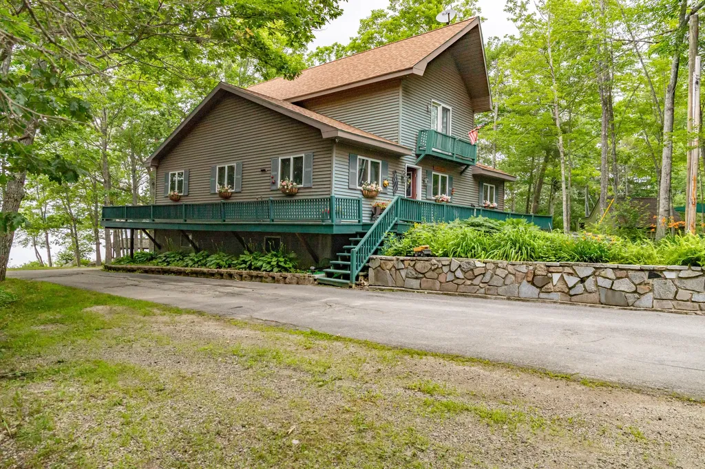 41 Wildwood Lane Orland ME 04472