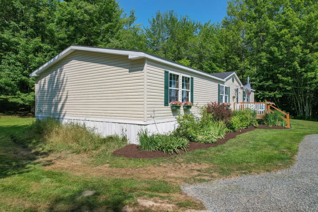 275 Morgan Bay Road Surry ME 04684
