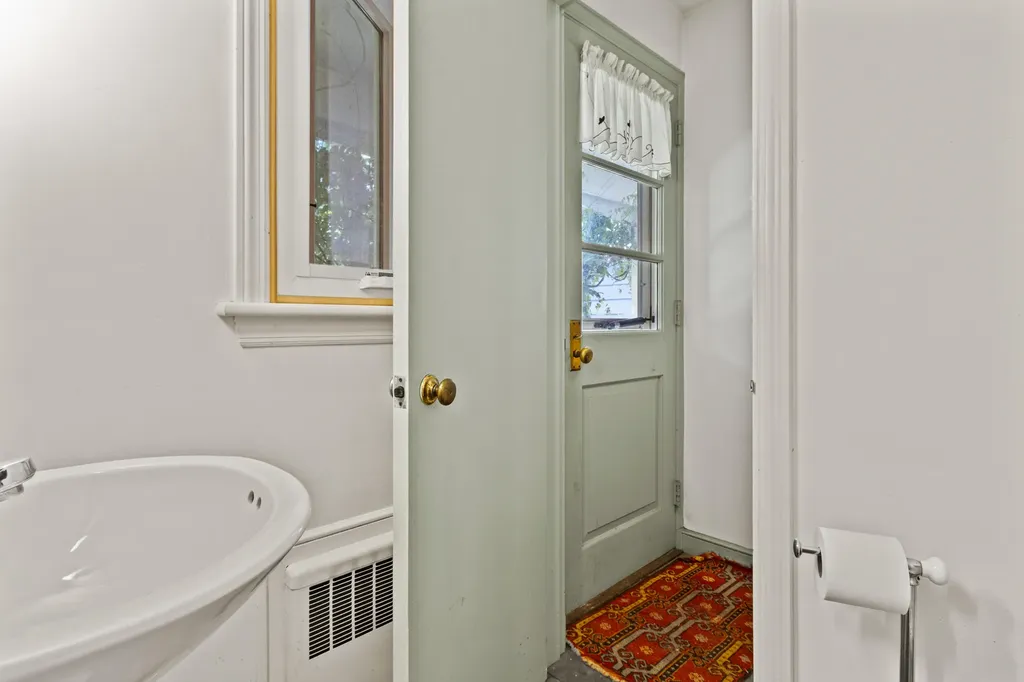 117 Frost Street Portland ME 04102