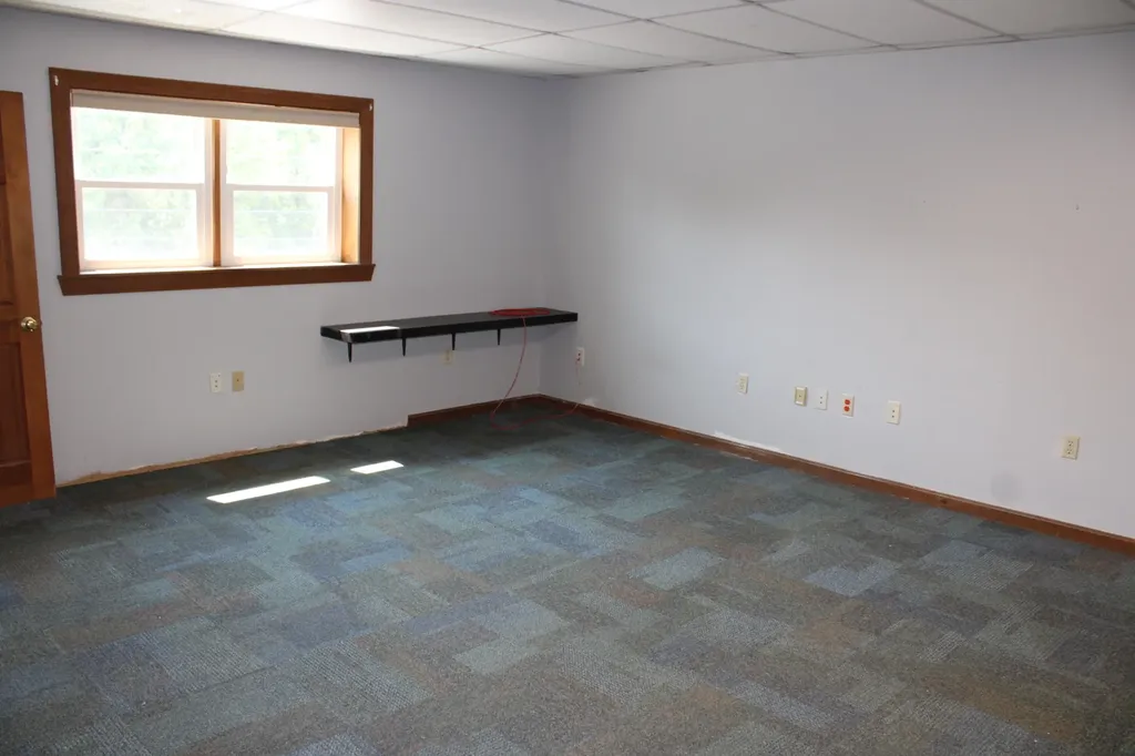 250-262 Bomarc Road Bangor ME 04401