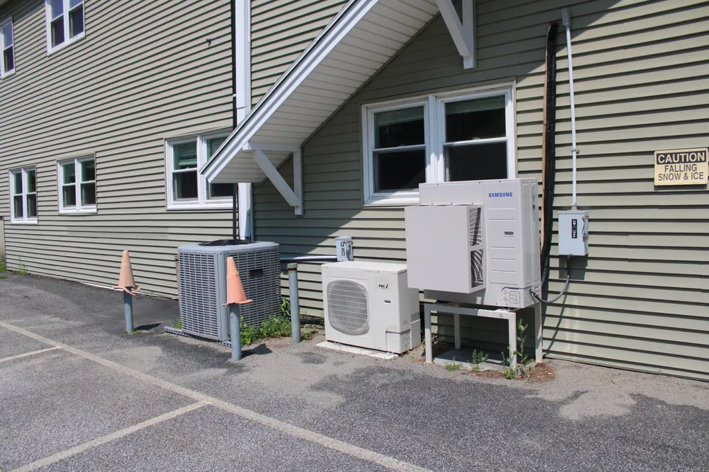 250-262 Bomarc Road Bangor ME 04401