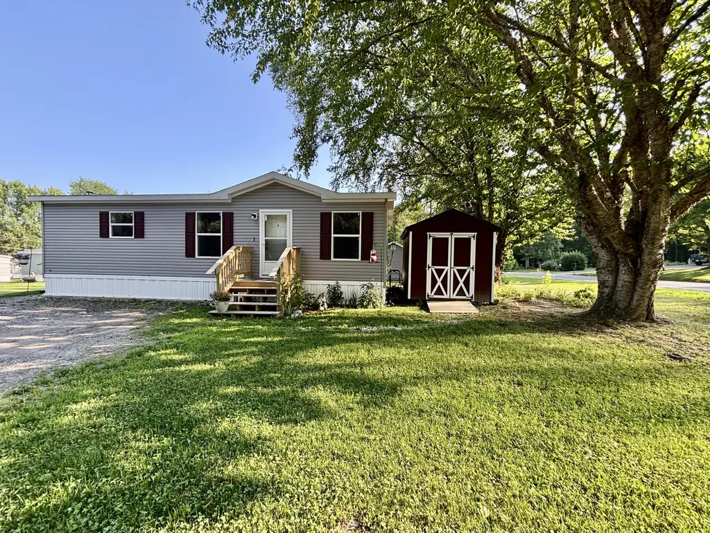 962 Main Street Monmouth ME 04259