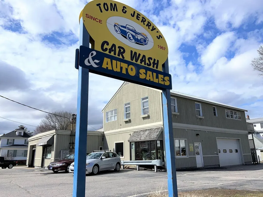 307 Main Street Westbrook ME 04092