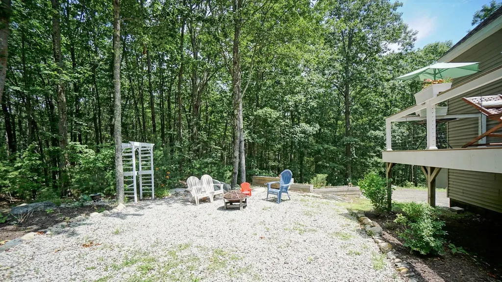 21 Hallczuk Road Biddeford ME 04005