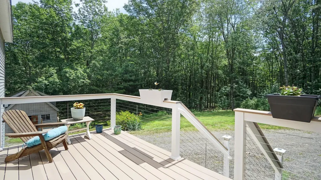 21 Hallczuk Road Biddeford ME 04005