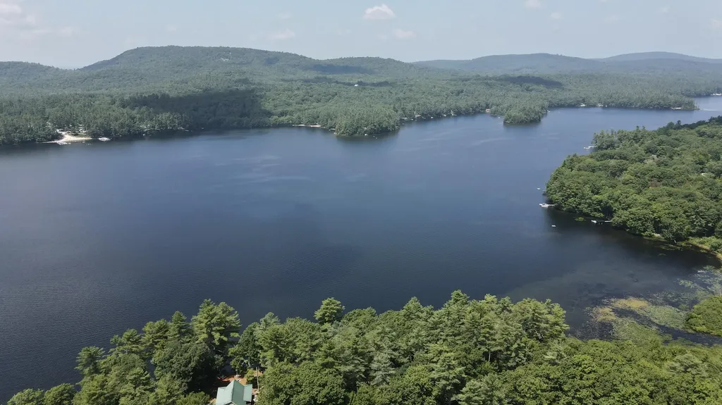 37 Cobb Road Raymond ME 04071