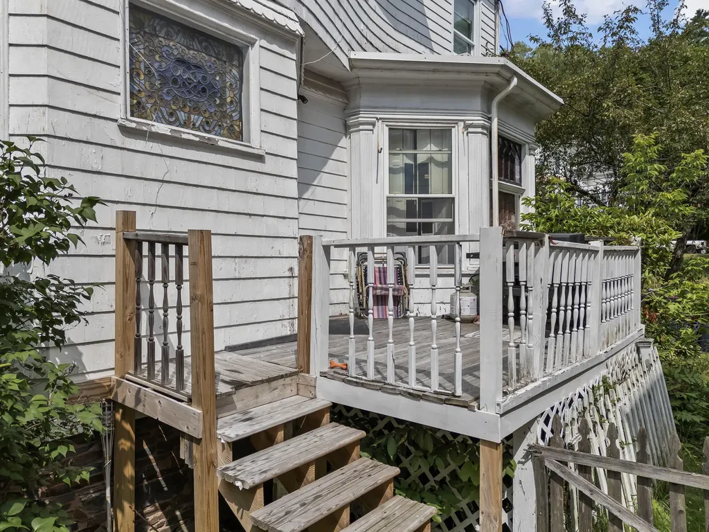 476 Main Street Lewiston ME 04240