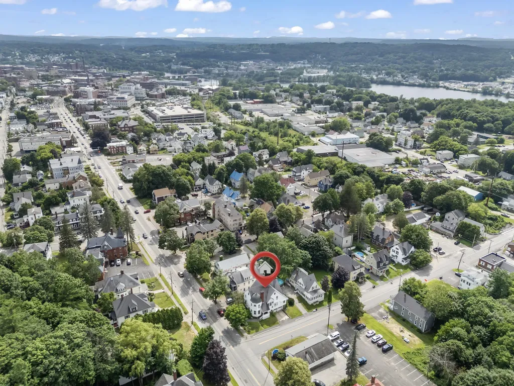476 Main Street Lewiston ME 04240