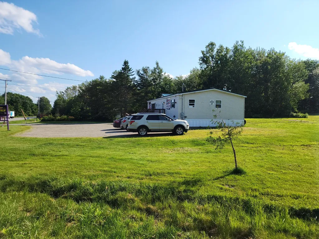 173 W Main Street Searsport ME 04974