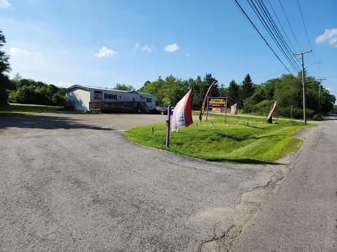 173 W Main Street Searsport ME 04974