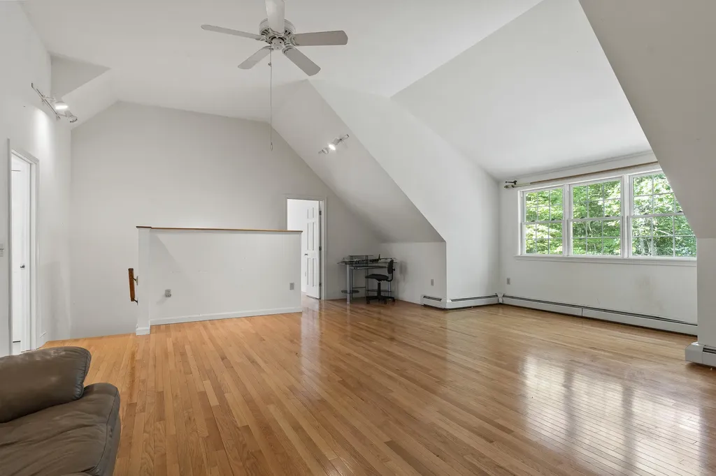 433 Fogler Road Bremen ME 04551
