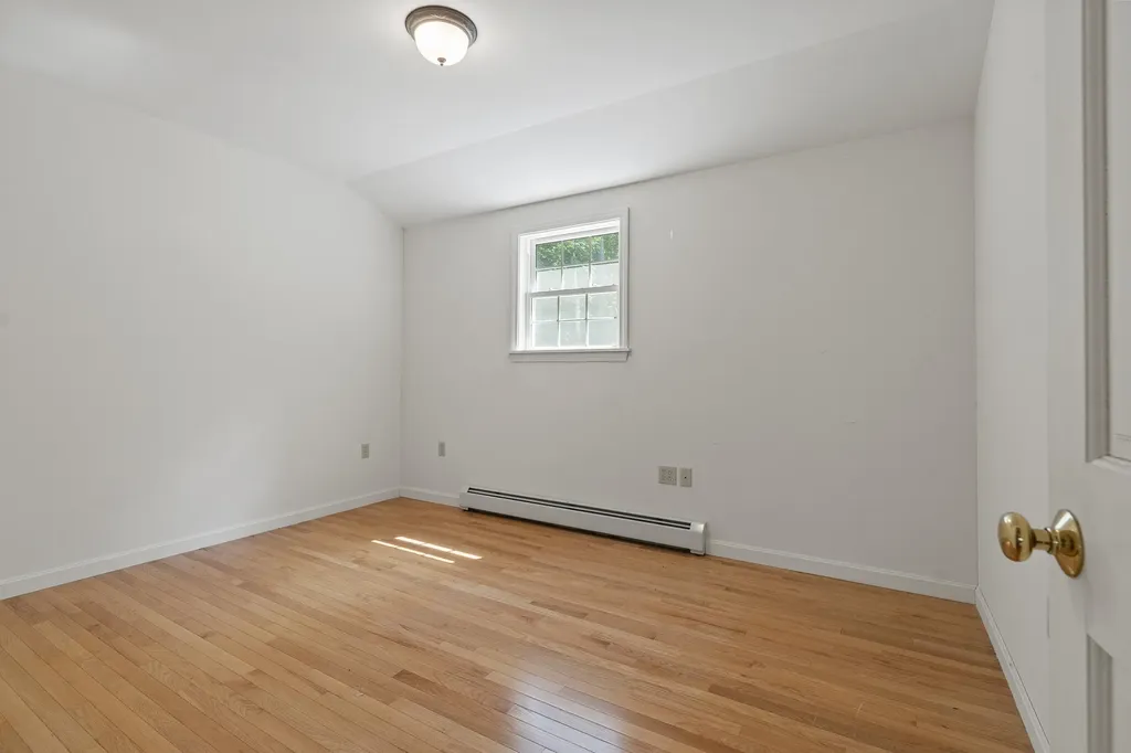 433 Fogler Road Bremen ME 04551