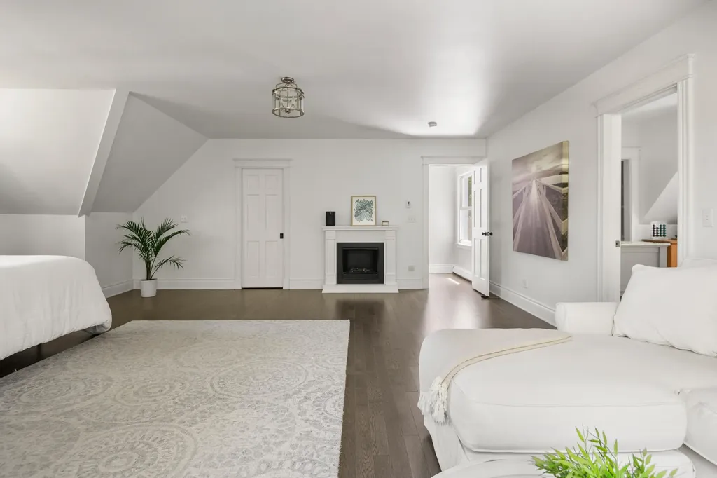 15 Goldenrod Lane Falmouth ME 04105
