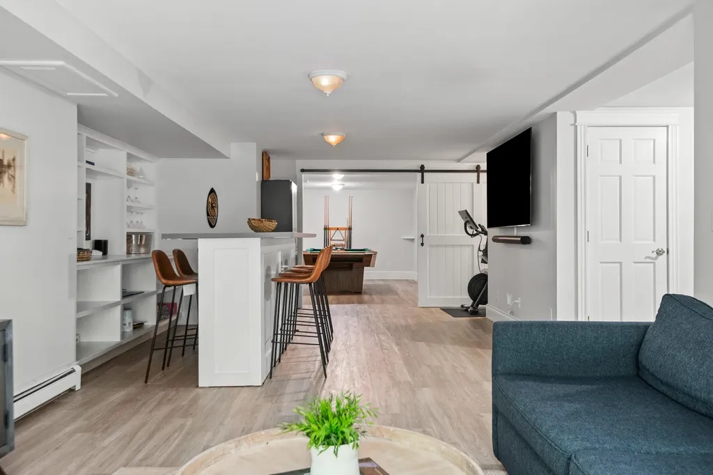 15 Goldenrod Lane Falmouth ME 04105