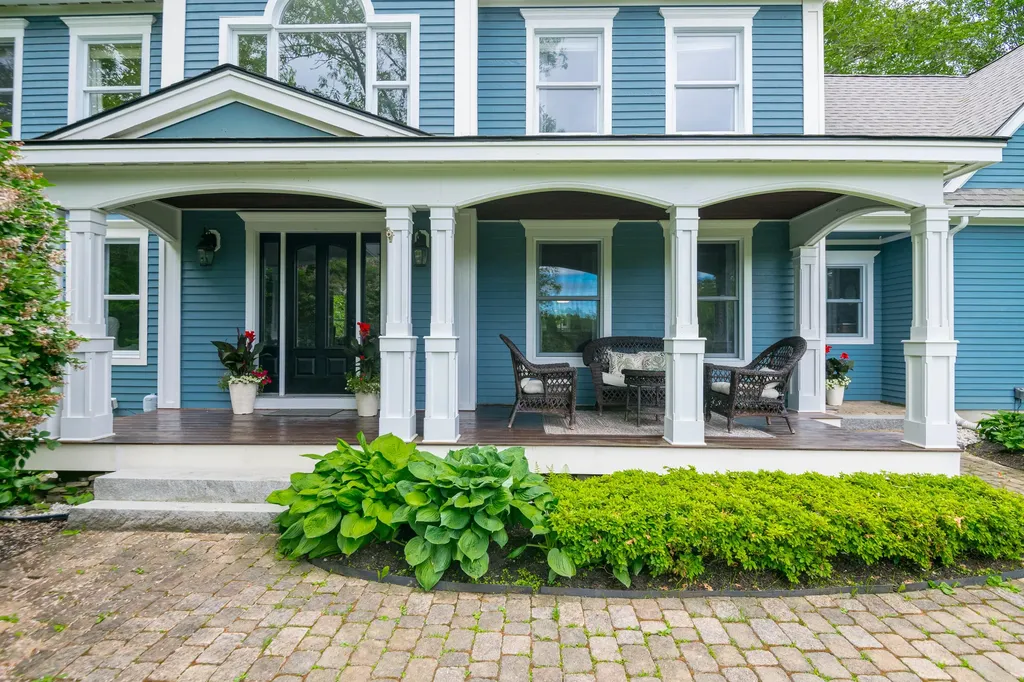 15 Goldenrod Lane Falmouth ME 04105