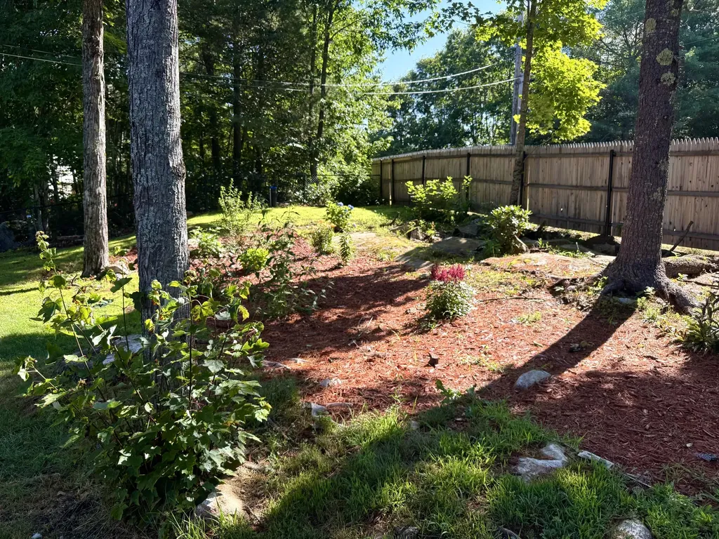 88 Hillcrest Drive Extension Chelsea ME 04330