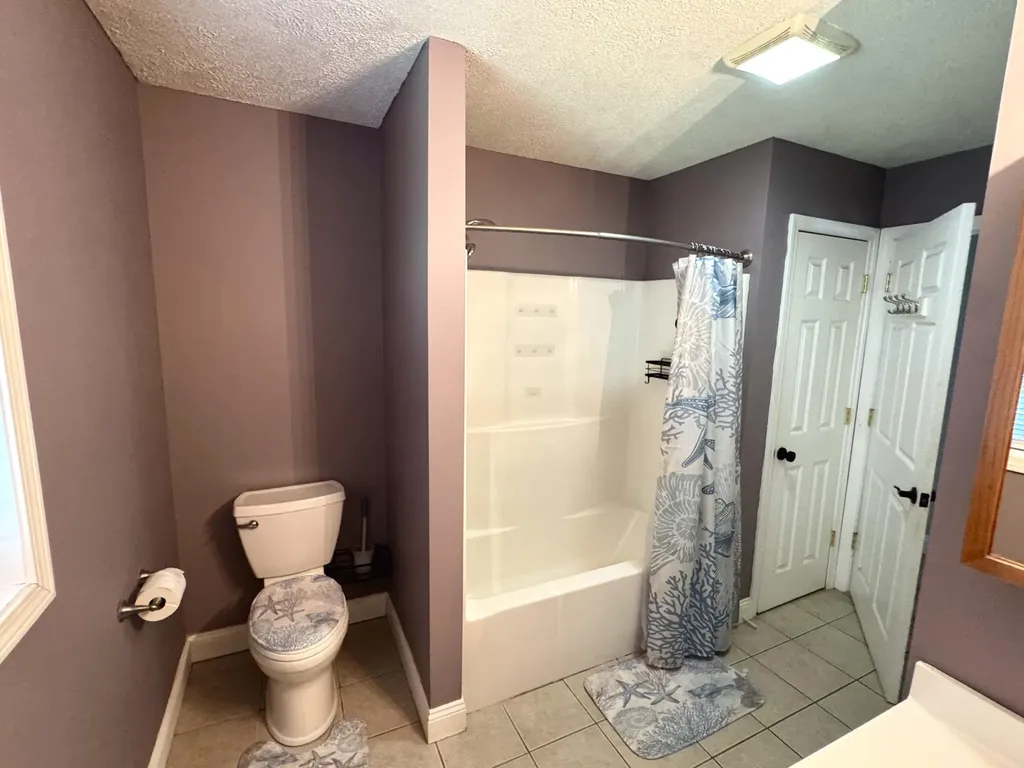 88 Hillcrest Drive Extension Chelsea ME 04330
