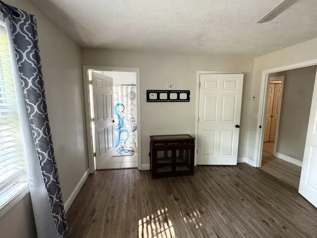 88 Hillcrest Drive Extension Chelsea ME 04330