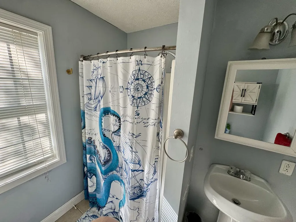 88 Hillcrest Drive Extension Chelsea ME 04330