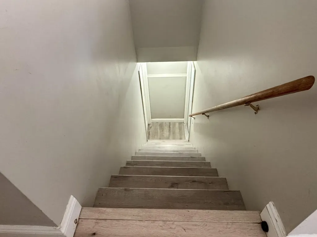88 Hillcrest Drive Extension Chelsea ME 04330
