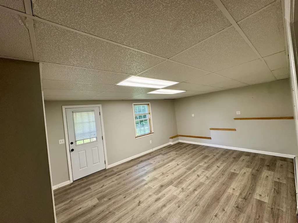 88 Hillcrest Drive Extension Chelsea ME 04330