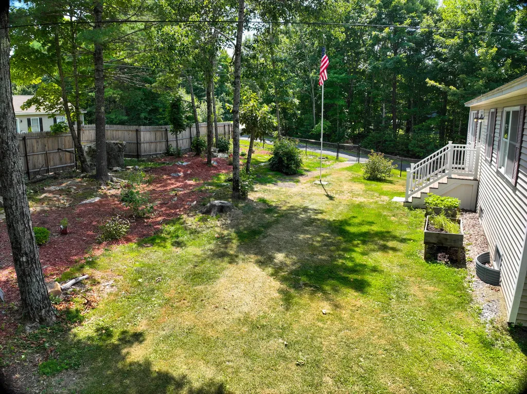88 Hillcrest Drive Extension Chelsea ME 04330