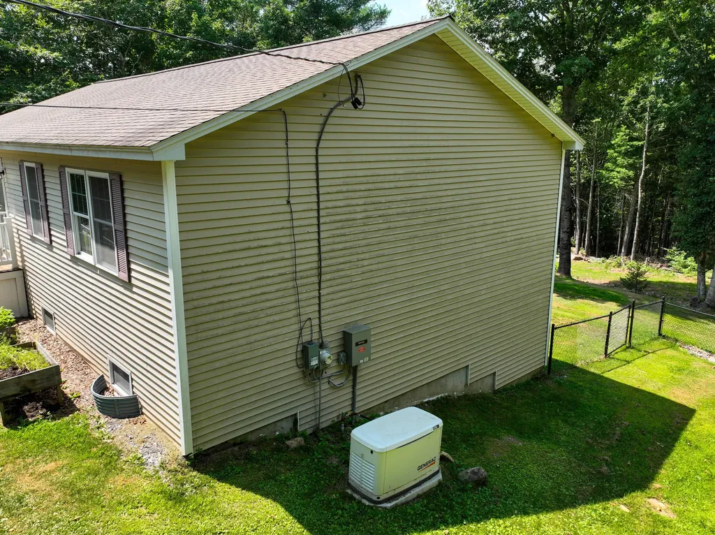 88 Hillcrest Drive Extension Chelsea ME 04330