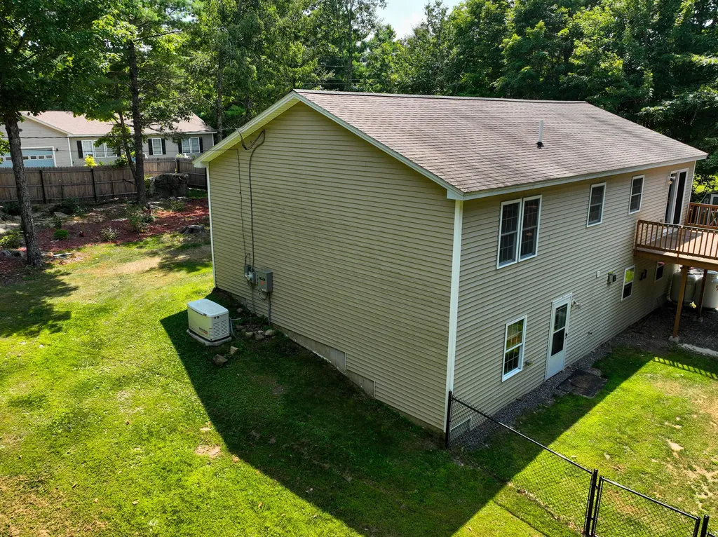 88 Hillcrest Drive Extension Chelsea ME 04330