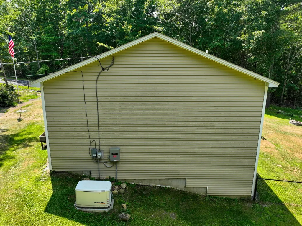 88 Hillcrest Drive Extension Chelsea ME 04330