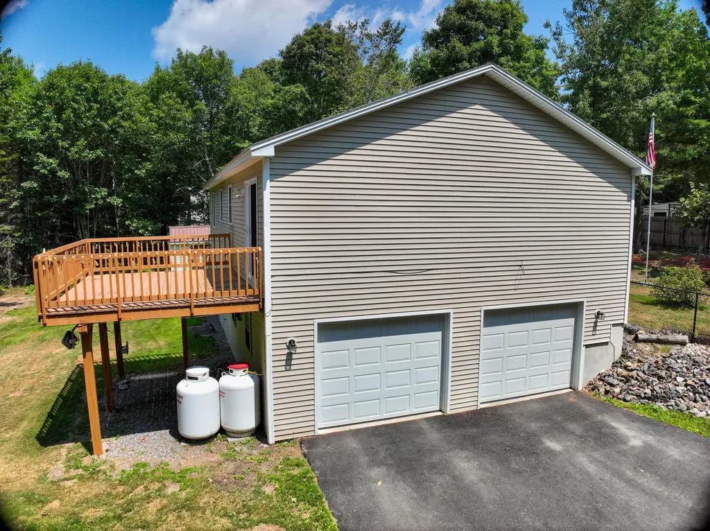 88 Hillcrest Drive Extension Chelsea ME 04330