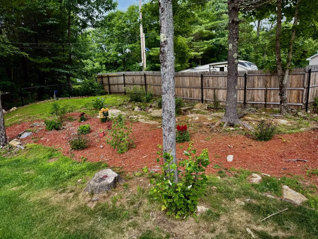 88 Hillcrest Drive Extension Chelsea ME 04330