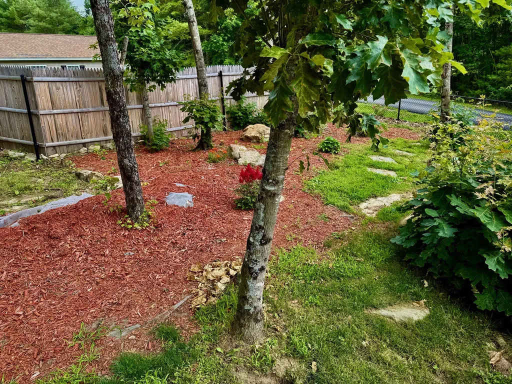 88 Hillcrest Drive Extension Chelsea ME 04330